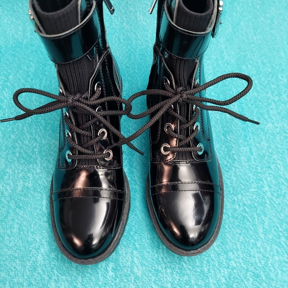 Marc Fisher Boots, Womens sz 6, Bristyn Black Patent Combat Lug Sole - Picture 6 of 11